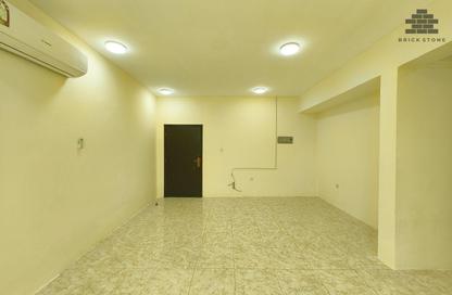 Apartment - 1 - 1 for rent in Salaja Street - Doha Al Jadeed - Doha