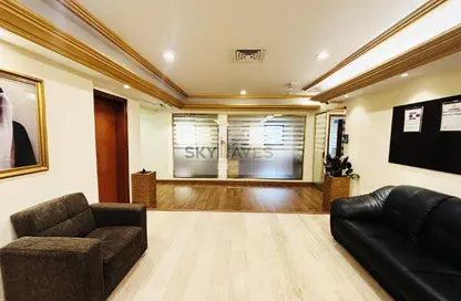 Office Space - 1 Bedroom - 2 Bathrooms for rent in Al Sadd Road - Al Sadd - Doha