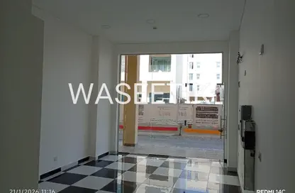 محل تجاري - استوديو - 1 حمام للايجار في ويست واك - الوعب - الدوحة