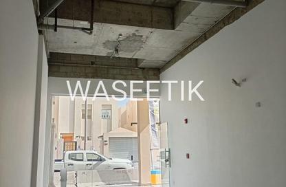 Shop - Studio - 1 Bathroom for rent in West Walk - Al Waab - Doha