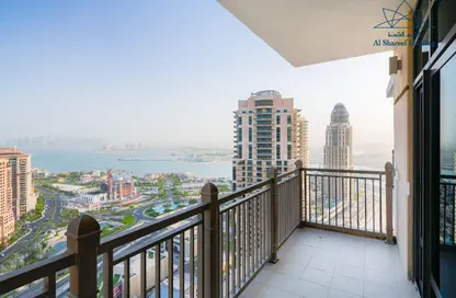 Apartment - 2 Bedrooms - 3 Bathrooms for rent in Abraj Bay - Abraj Quartiers - The Pearl Island - Doha