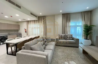 Apartment - 2 Bedrooms - 3 Bathrooms for rent in Giardino Gardens - Giardino Villas - The Pearl Island - Doha