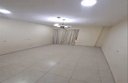 شقة - 2 غرف نوم - 3 حمامات للايجار في C-Ring - الدوحة