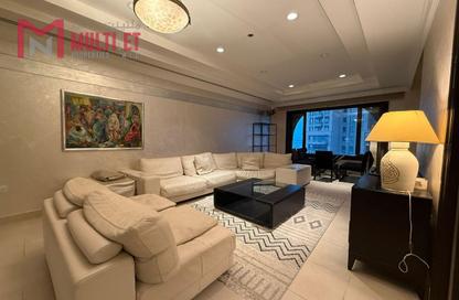 Apartment - 2 Bedrooms - 3 Bathrooms for rent in West Porto Drive - Porto Arabia - The Pearl Island - Doha