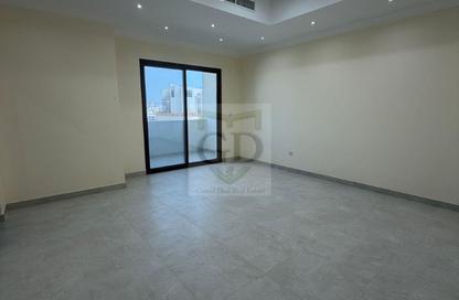 Apartment - Studio - 1 for rent in Duhail Villas - Al Duhail - Doha