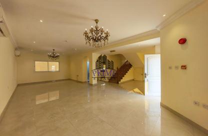 Villa - 4 Bedrooms - 4 Bathrooms for rent in Al Maamoura - Al Maamoura - Doha