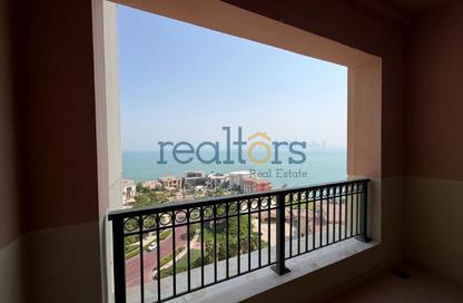 Apartment - 2 Bedrooms - 2 Bathrooms for sale in Viva East - Viva Bahriyah - The Pearl Island - Doha Apartment - 2 Bedrooms - 2 Bathrooms for sale in Viva East - Viva Bahriyah - The Pearl Island - Doha