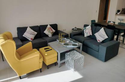 Townhouse - 2 Bedrooms - 2 Bathrooms for rent in Viva West - Viva Bahriyah - The Pearl Island - Doha