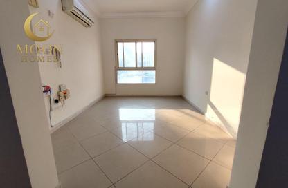 Apartment - 1 Bedroom - 1 Bathroom for rent in Umm Ghwailina Comm - Umm Ghuwalina - Umm Ghuwailina - Doha Apartment - 1 Bedroom - 1 Bathroom for rent in Umm Ghwailina Comm - Umm Ghuwalina - Umm Ghuwailina - Doha