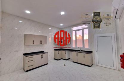 Compound - 7 Bedrooms - 7+ Bathrooms for rent in Umm Al Amad - Umm Al Amad - Al Shamal