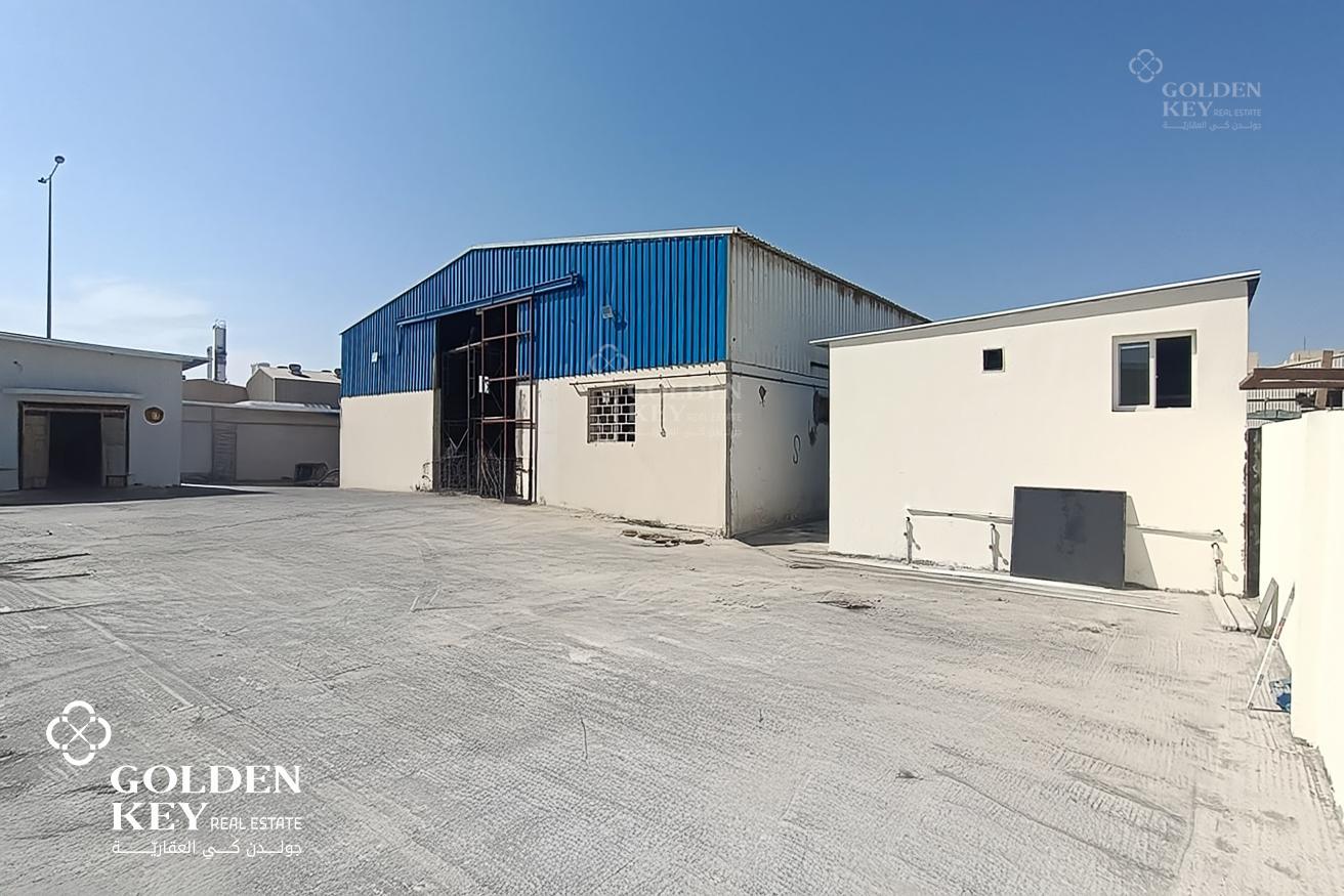 Carpentry Shop  9 Rooms+ Office Prime Location