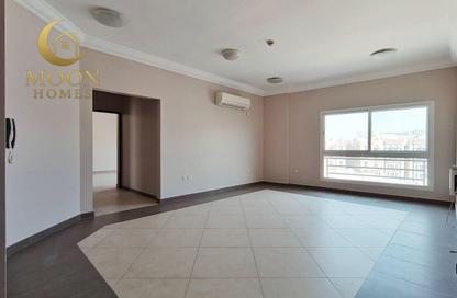 Apartment - 2 - 3 for rent in Al Sadd Road - Al Sadd - Doha
