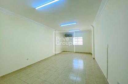 Apartment - 2 Bedrooms - 2 Bathrooms for rent in Fereej Bin Mahmoud - Doha