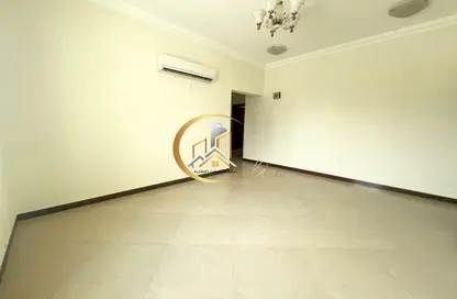 Apartment - 3 Bedrooms - 3 Bathrooms for rent in Muntazah 70 - Al Muntazah - Doha