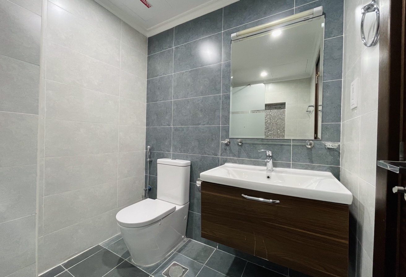 Exceptional Value | Brand New 2+Maid thumbnail 15