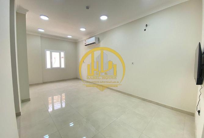 55534211 - Property Main Image