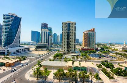 Apartment - 2 Bedrooms - 2 Bathrooms for rent in Marina Tower 21 - Marina District - Lusail