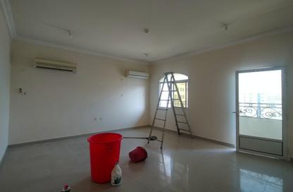 Apartment - 2 - 2 for rent in Umm Ghwailina Comm - Umm Ghuwalina - Umm Ghuwailina - Doha
