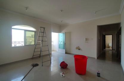 Apartment - 2 - 2 for rent in Umm Ghwailina Comm - Umm Ghuwalina - Umm Ghuwailina - Doha