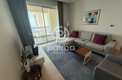 Apartment - 2 Bedrooms - 2 Bathrooms for rent in Viva East - Viva Bahriyah - The Pearl Island - Doha