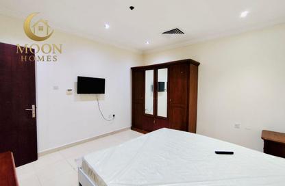 Apartment - 1 - 1 for rent in Umm Ghuwailina 4 - Umm Ghuwailina - Doha
