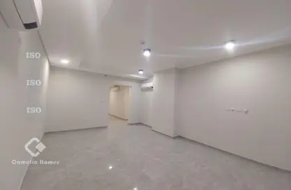 Apartment - 3 Bedrooms - 4 Bathrooms for rent in Musheireb - Musheireb - Doha