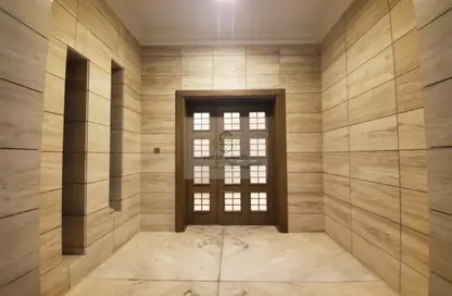 فيلا - 4 غرف نوم - 4 حمامات للايجار في شارع النعيجة - النعيجة - الدوحة