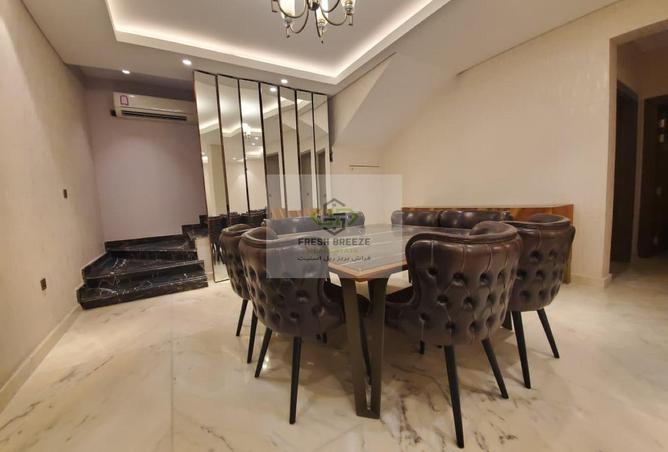 985079 - Property Image 2