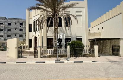 Villa - 5 Bedrooms - 6 Bathrooms for rent in Bin Omran 28 - Fereej Bin Omran - Doha Villa - 5 Bedrooms - 6 Bathrooms for rent in Bin Omran 28 - Fereej Bin Omran - Doha