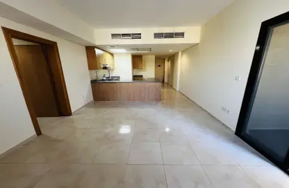 Apartment - 1 Bedroom - 2 Bathrooms for rent in Venice - Fox Hills - Fox Hills - Lusail