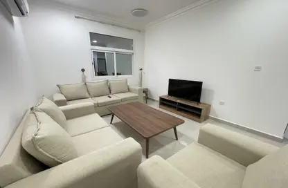 Apartment - 2 Bedrooms - 2 Bathrooms for rent in Abu Talha Street - Fereej Bin Omran - Doha