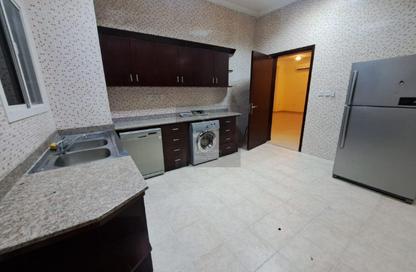 مجمع سكني - 5 غرف نوم - 5 حمامات للايجار في شارع بو هامو - أبو هامور - الدوحة مجمع سكني - 5 غرف نوم - 5 حمامات للايجار في شارع بو هامو - أبو هامور - الدوحة