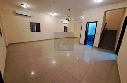 مجمع سكني - 5 غرف نوم - 5 حمامات للايجار في شارع  بو هامو - أبو هامور - الدوحة