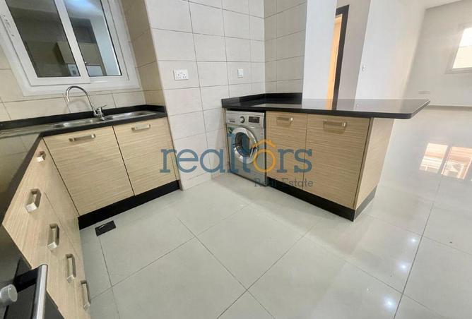 1010556 - Property Image 2