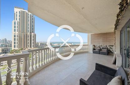 Apartment - 3 Bedrooms - 4 Bathrooms for sale in West Porto Drive - Porto Arabia - The Pearl Island - Doha