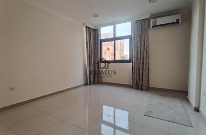 Apartment - 2 Bedrooms - 2 Bathrooms for rent in Anas Street - Fereej Bin Mahmoud North - Fereej Bin Mahmoud - Doha