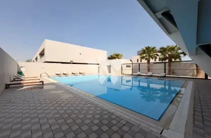 Compound - 4 Bedrooms - 6 Bathrooms for rent in Al Markhiya Street - Al Markhiya - Doha