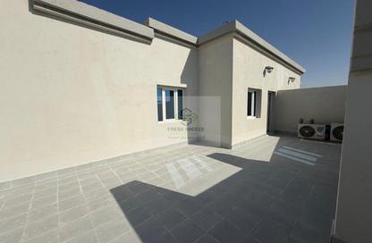 Villa - 4 Bedrooms - 4 Bathrooms for rent in Wadi Al Markh - Muraikh - AlMuraikh - Doha