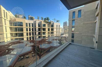 Apartment - 2 Bedrooms - 3 Bathrooms for rent in Crystal Residence - Gewan Island - The Pearl Island - Doha