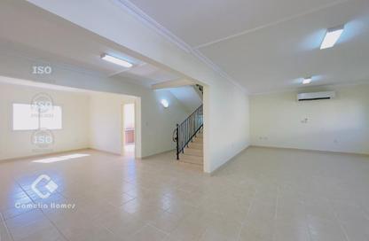 Compound - 3 Bedrooms - 3 Bathrooms for rent in Al Luqta - Al Luqta - Doha