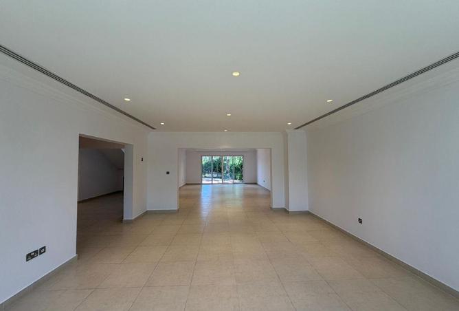 53330685 - Property Image 3