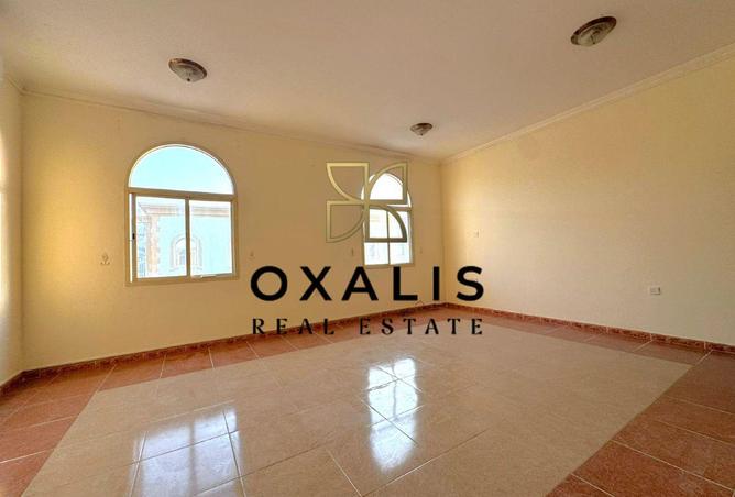 1008458 - Property Image 2