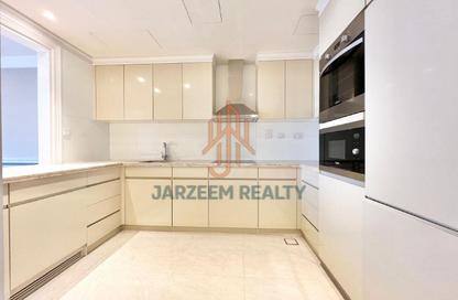 Apartment - 2 Bedrooms - 2 Bathrooms for rent in West Bay Tower - West Bay - West Bay - Doha Apartment - 2 Bedrooms - 2 Bathrooms for rent in West Bay Tower - West Bay - West Bay - Doha