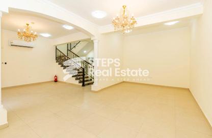 Compound - 5 Bedrooms - 4 Bathrooms for rent in Al Kheesa - Al Kheesa - Umm Salal Mohammed