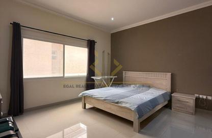 Apartment - Studio - 1 Bathroom for rent in Al Dafna - Al Dafna - Doha
