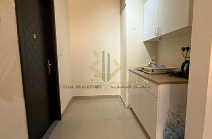 Apartment - Studio - 1 Bathroom for rent in Al Dafna - Al Dafna - Doha