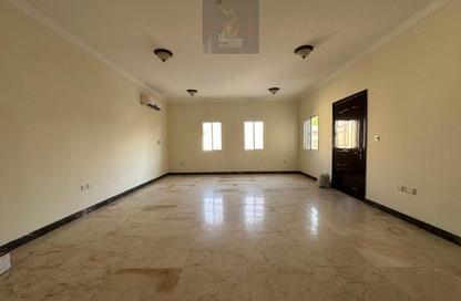 Villa - 6 Bedrooms - 7 Bathrooms for rent in Al Kheesa - Al Kheesa - Umm Salal Mohammed Villa - 6 Bedrooms - 7 Bathrooms for rent in Al Kheesa - Al Kheesa - Umm Salal Mohammed
