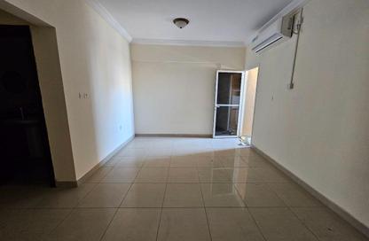 Apartment - 3 Bedrooms - 3 Bathrooms for rent in Fereej Bin Mahmoud North - Fereej Bin Mahmoud - Doha