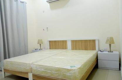 Apartment - 2 Bedrooms - 2 Bathrooms for rent in Madinat Khalifa Building 58 - Madinat Khalifa South - Madinat Khalifa - Doha Apartment - 2 Bedrooms - 2 Bathrooms for rent in Madinat Khalifa Building 58 - Madinat Khalifa South - Madinat Khalifa - Doha