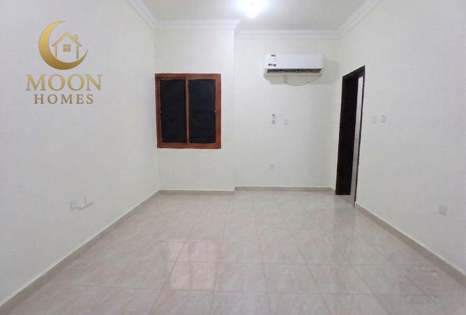 56668189 - Property Image 2